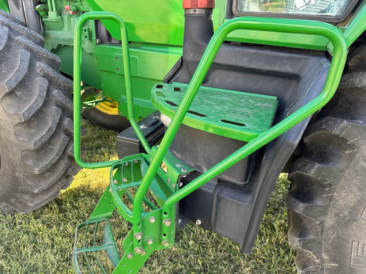 1999-john-deere-8100-image-21