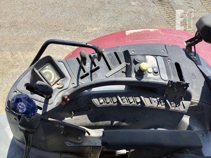 2005-case-ih-mxu110-image-18