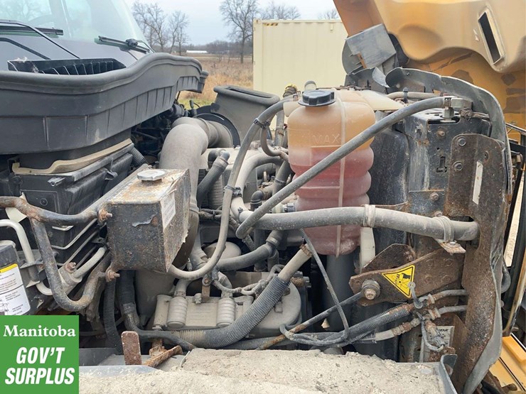 2011-international-workstar-7600-image-40