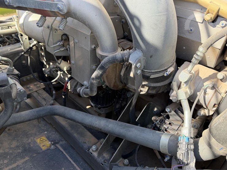 2022-claas-lexion-7500-image-59