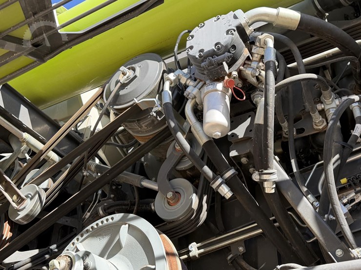 2022-claas-lexion-7500-image-43