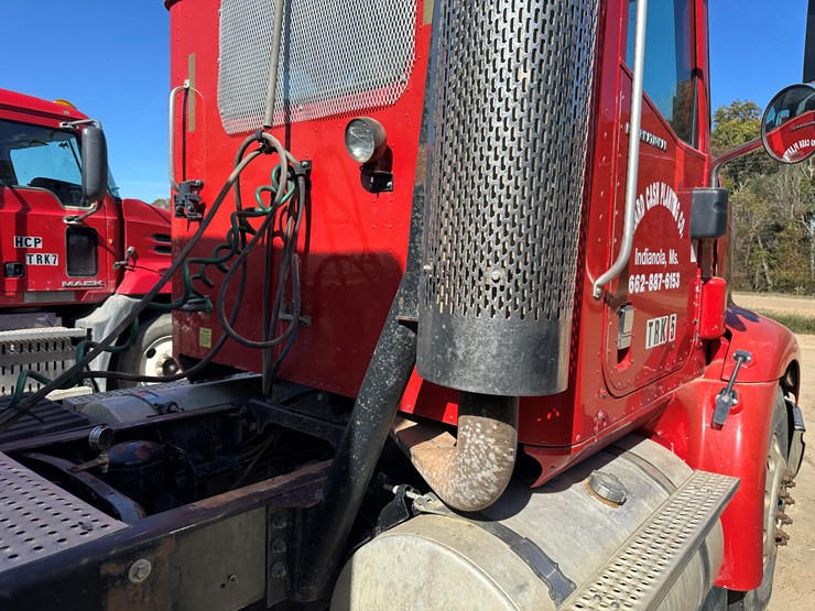 2006-international-9200i-image-42