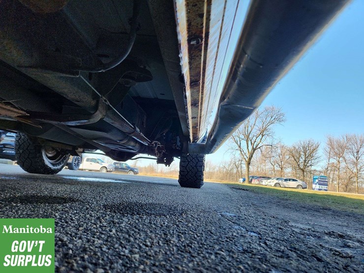 2013-dodge-1500-image-26