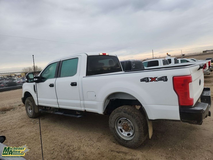 2019-ford-f250-image-42