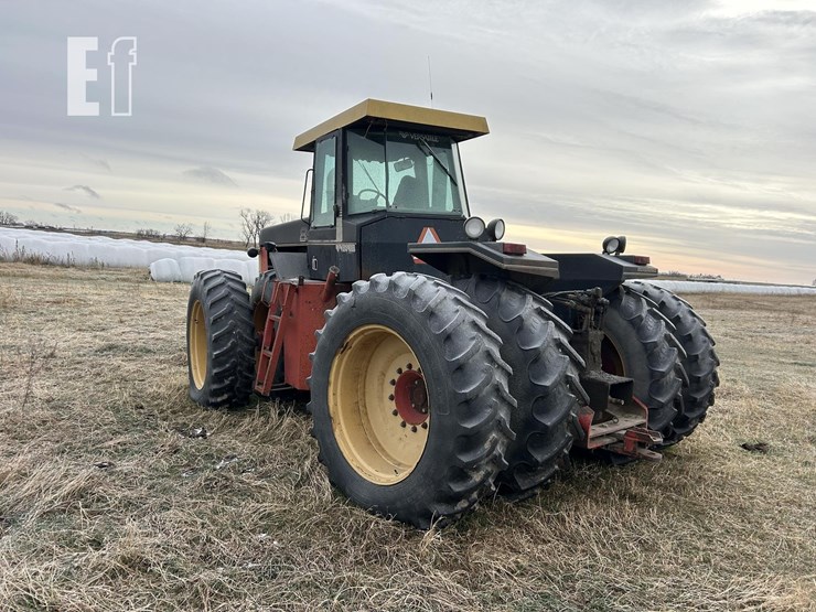 1985-versatile-856-image-5