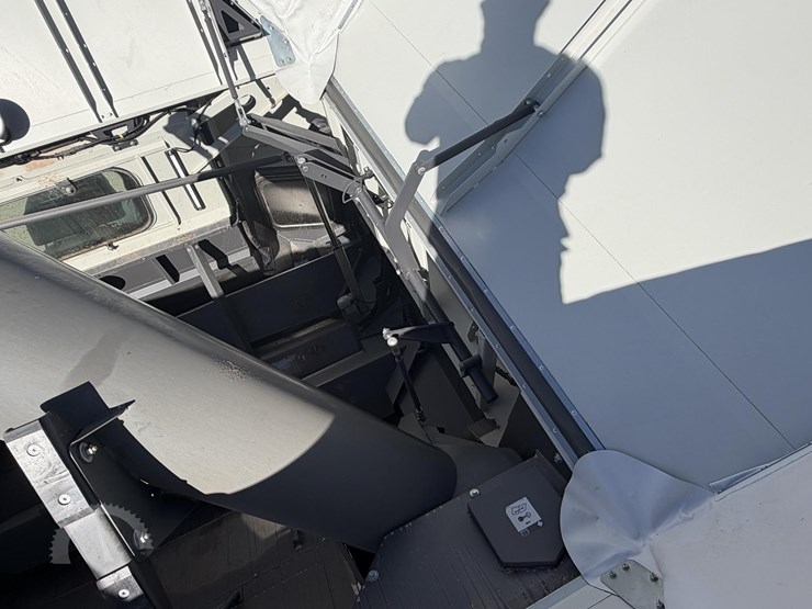 2022-claas-lexion-7500-image-67