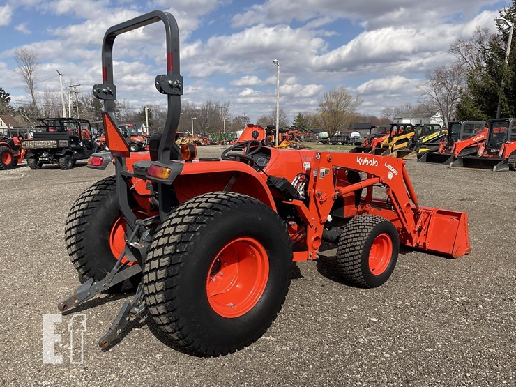 2020-kubota-mx5400-image-6
