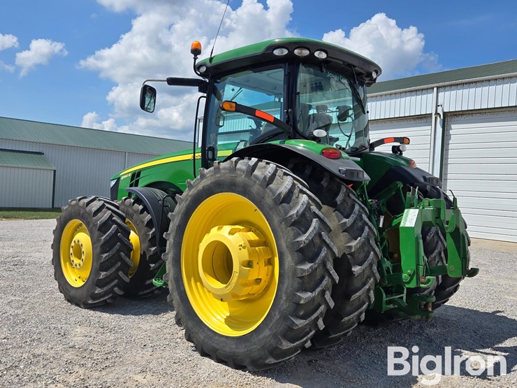 2011-john-deere-8360r-image-7