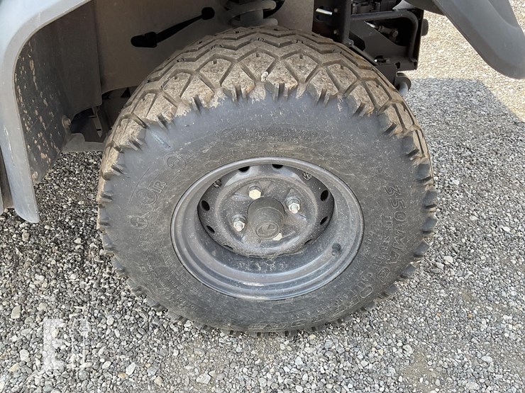 2021-kubota-rtv-x1100c-image-13