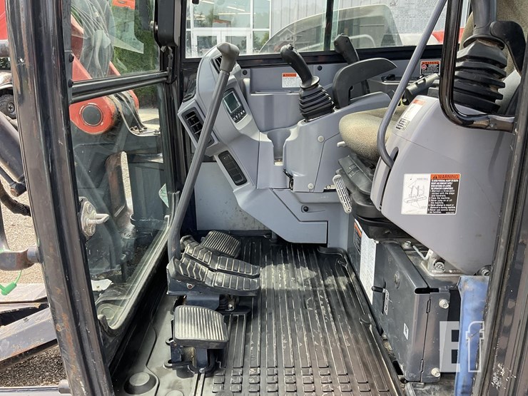2019-kubota-kx080-4-image-19