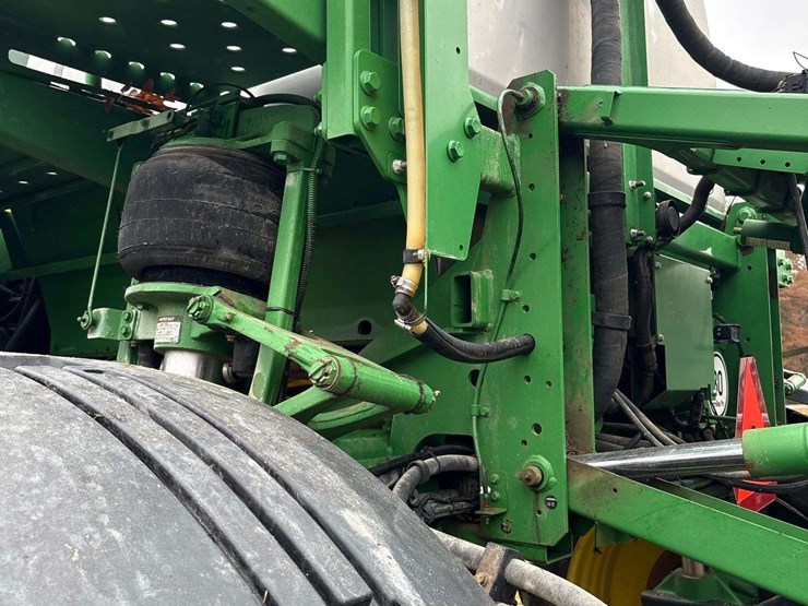 john-deere-4830-image-41