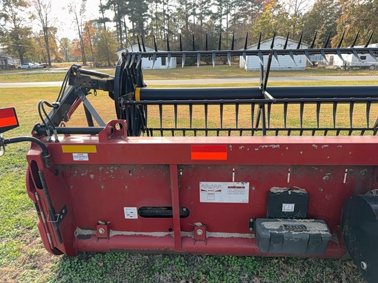 2014-case-ih-30-image-23