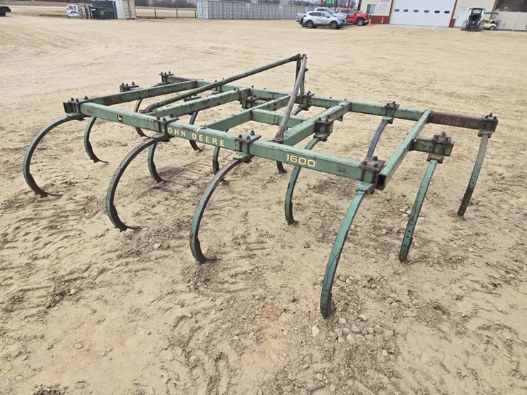 john-deere-1600-image-6