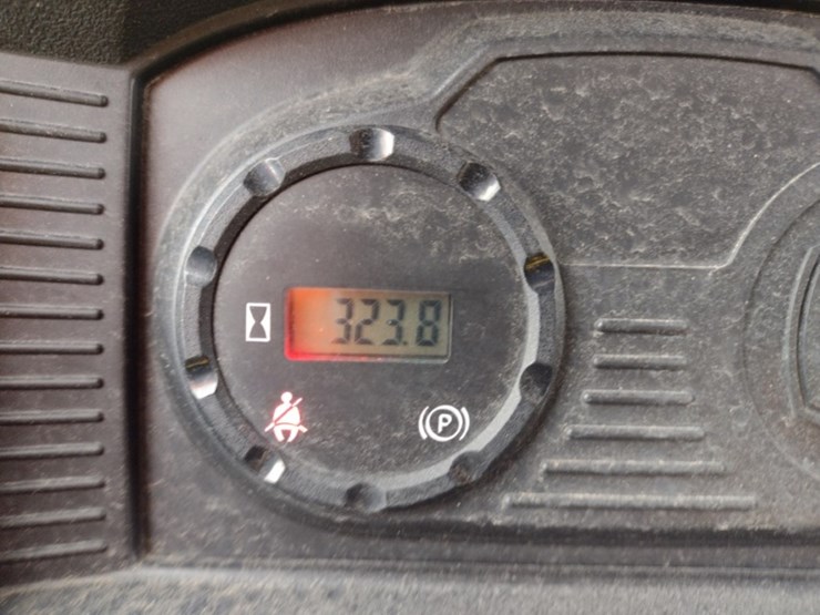 john-deere-gator-image-5