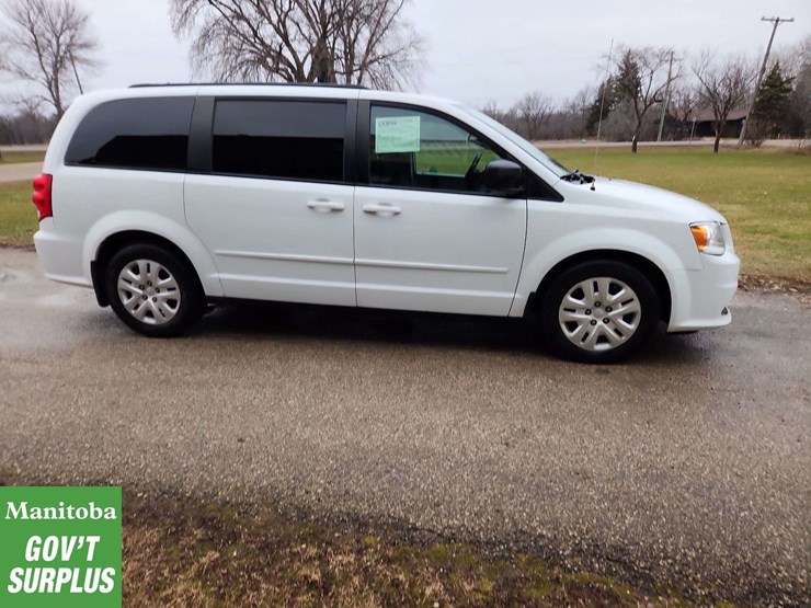 2015-dodge-grand-caravan-image-7