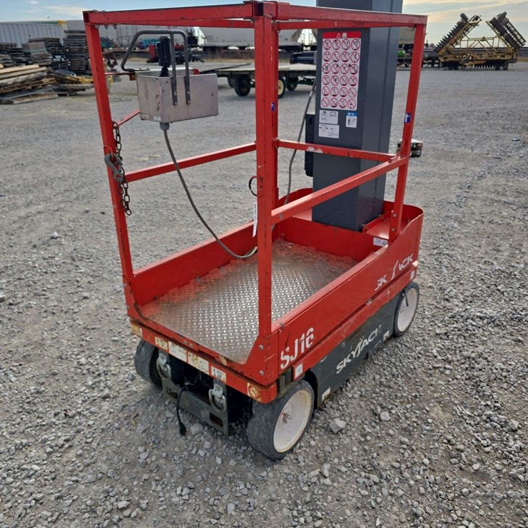 2018 SKYJACK SJ16