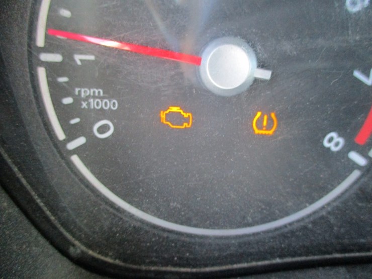 2010-ford-transit-connect-image-11