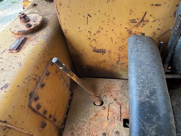 1974-caterpillar-d7f-image-34