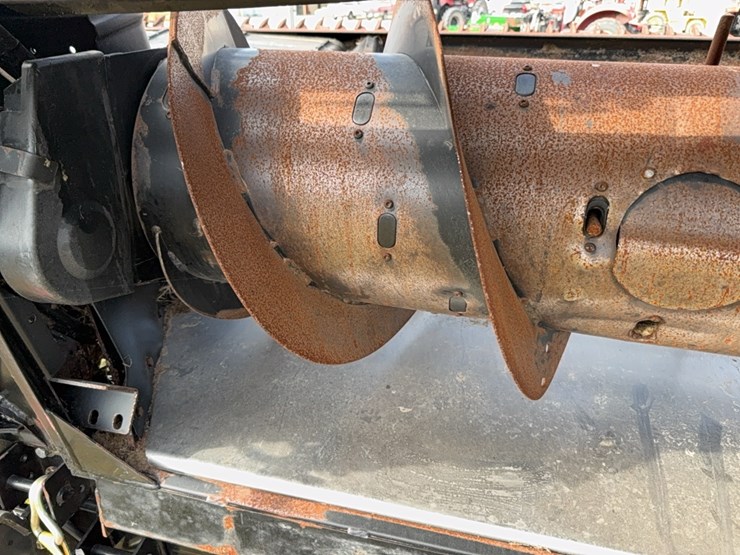 2010-case-ih-2162-image-16