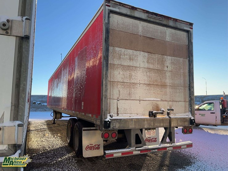 2011-strick-trailer-image-2