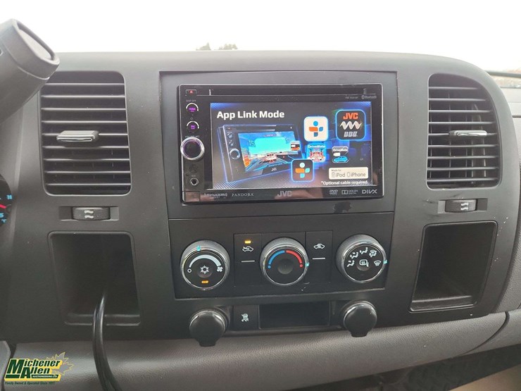 2010-gmc-sierra-1500-image-13