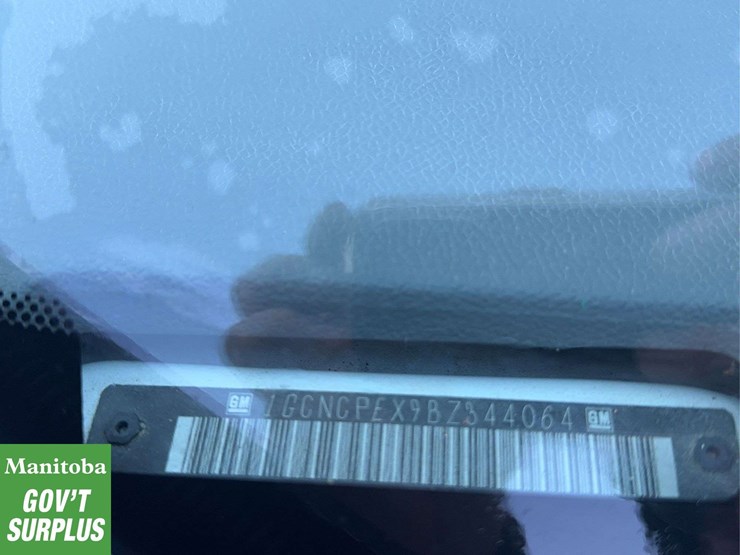 2011-chevrolet-silverado-1500-image-27