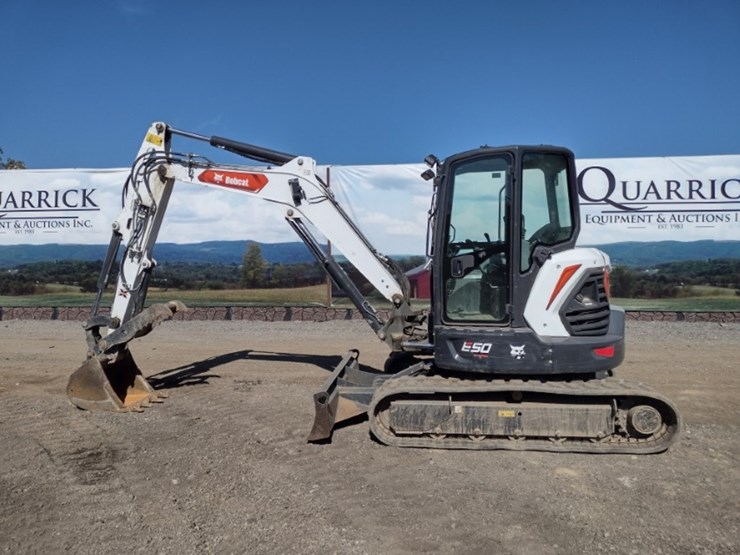 bobcat-e50-image-1