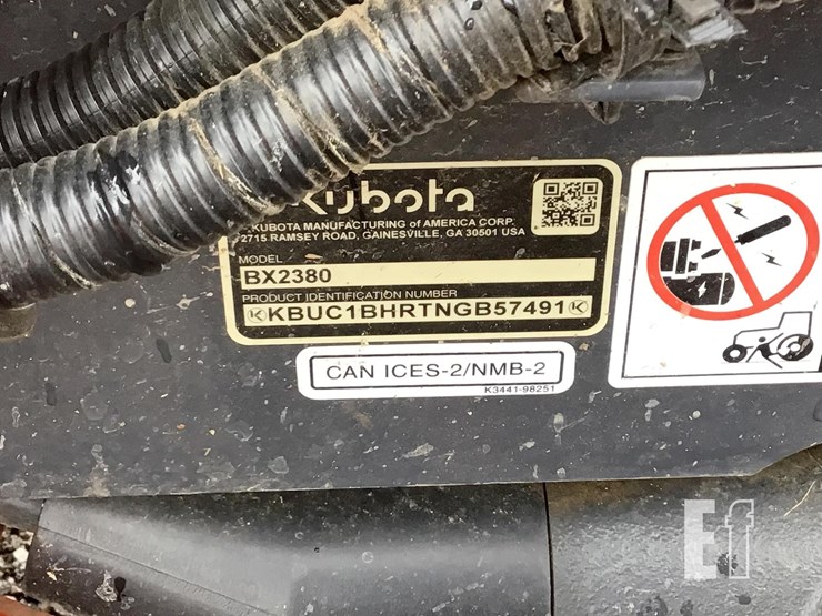 2022-kubota-bx2380-image-23