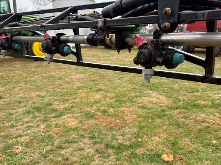 john-deere-4830-image-72