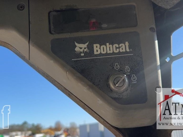 2002-bobcat-s250-image-16