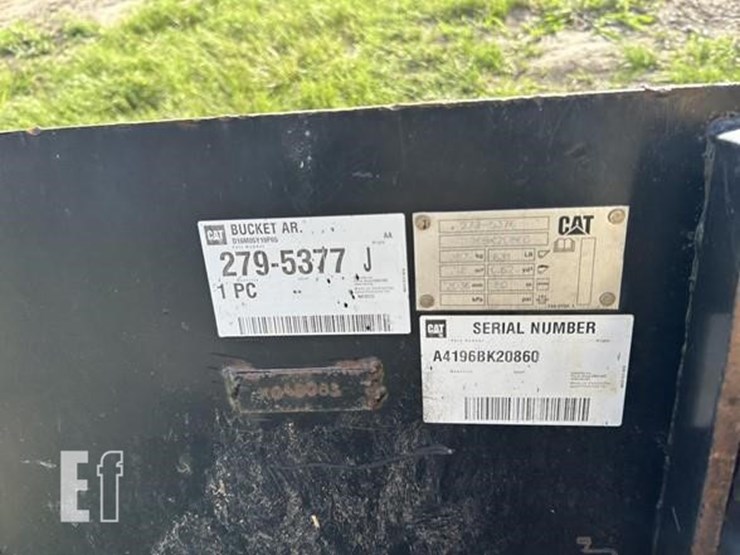 2019-caterpillar-262d3-image-15