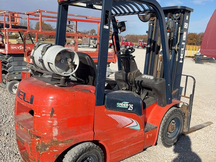 2016-heli-cpyd25ty5gll-4600-pound-3-stage-industrial-forklift-1409.4-hours,-runs-and-works-great,-lp,-side-shift-image-4