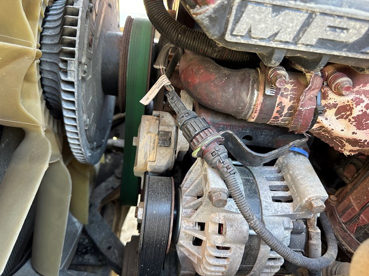 #33708-•-2014-mack-cxu-t/a-daycab-truck-tractor-1m1aw02y3em038036-image-58