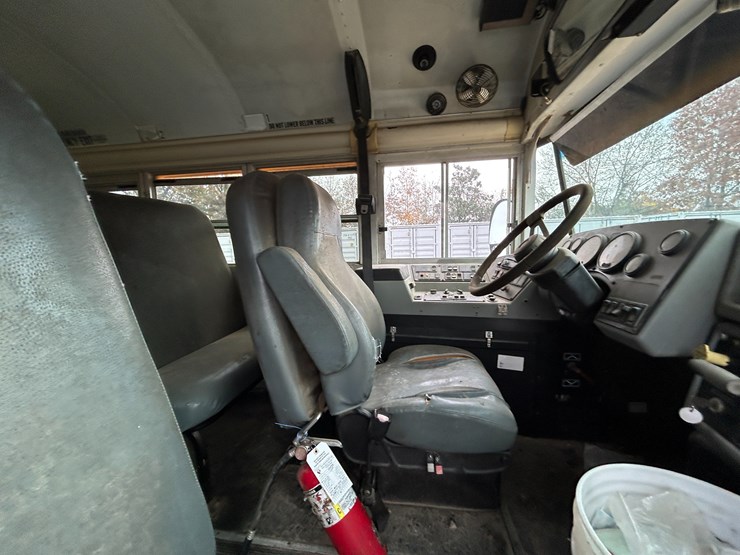 2007-caterpillar-c7-image-36