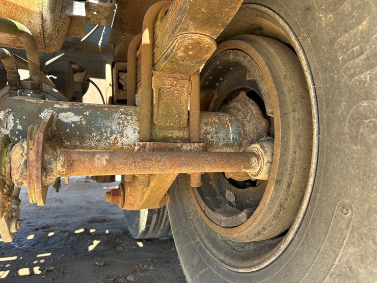 1986-fruehauf-tanker-image-10