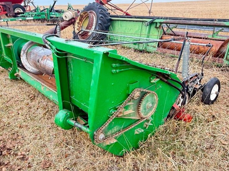 john-deere-212-image-5