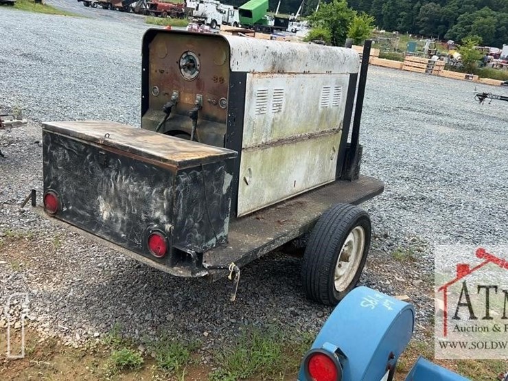 unknown-trailer-image-4