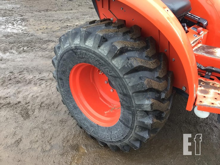 2020-kubota-l2501-image-18
