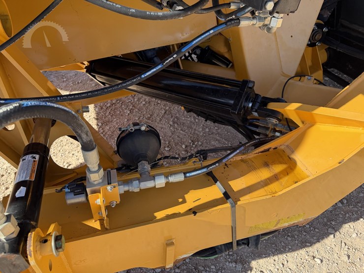 2017-oxbo-334-image-39