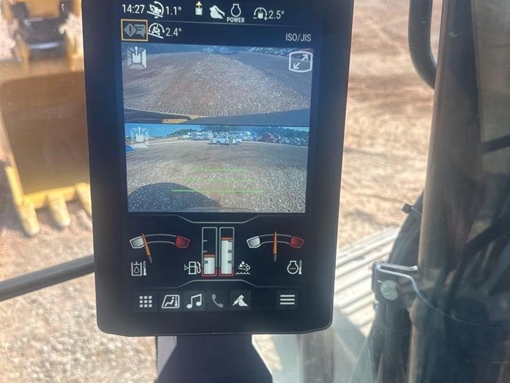 2021-caterpillar-313-image-30