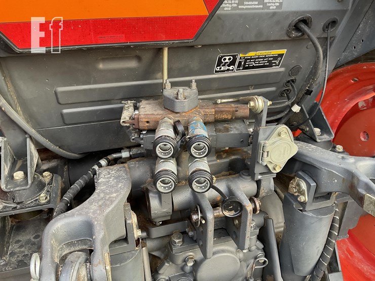 2008-kubota-m8540-image-6