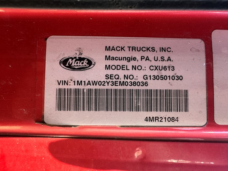 #33708-•-2014-mack-cxu-t/a-daycab-truck-tractor-1m1aw02y3em038036-image-85