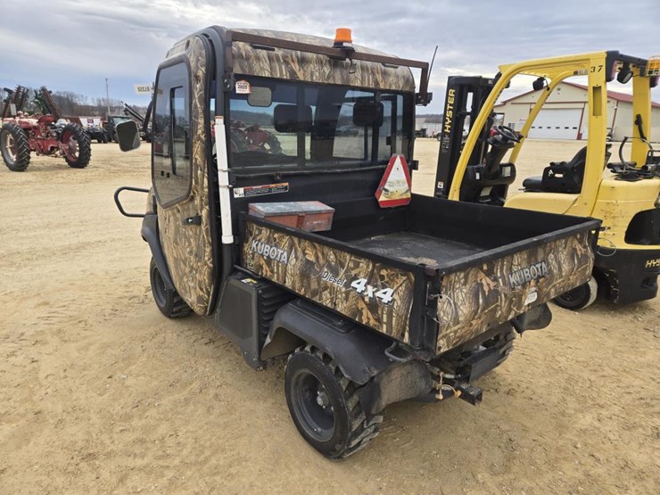 2012-kubota-rtv1100-image-10