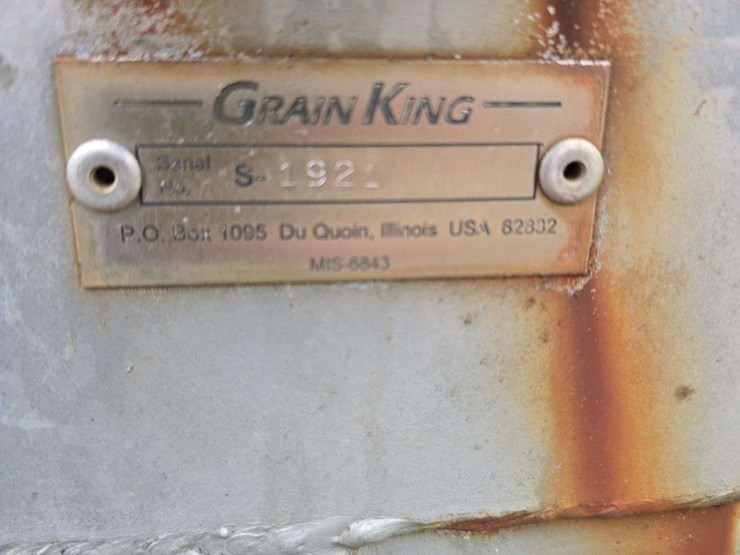 hutchinson-8x61-image-9