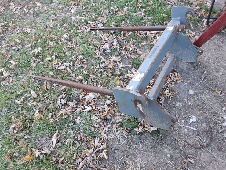 loader-2-prong-bale-forks-image-2