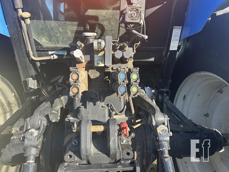 2003-new-holland-tm120-image-25