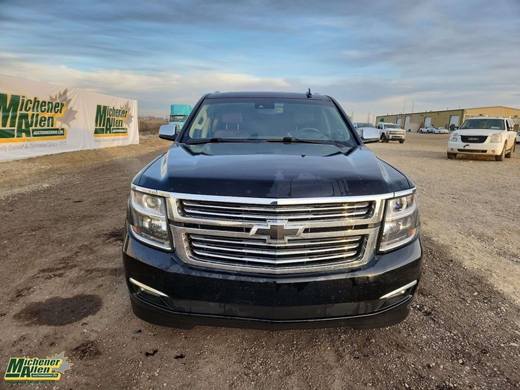 2018-chevrolet-tahoe-ltz-image-23
