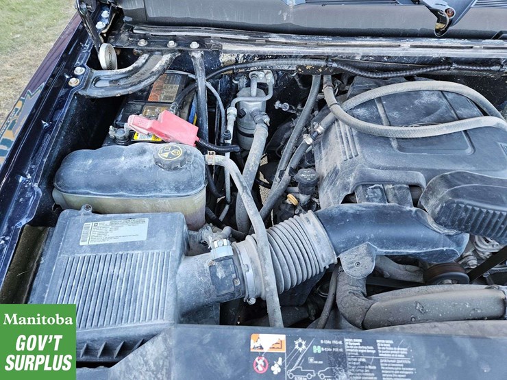 2012-chevrolet-silverado-2500hd-image-18