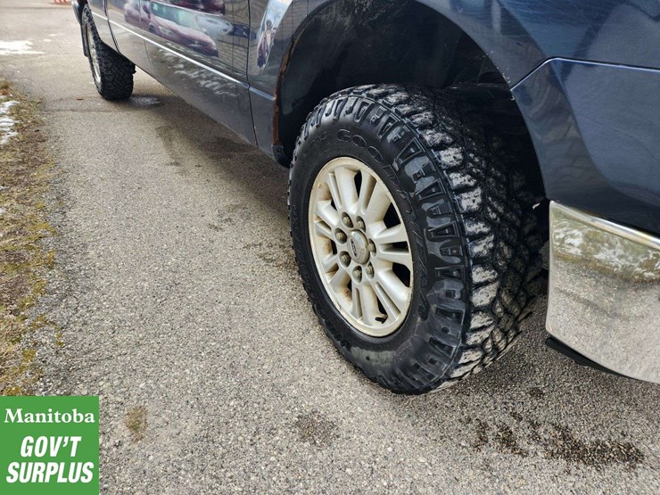 2014-ford-f150-image-13