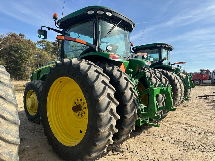 2013-john-deere-8285r-image-4